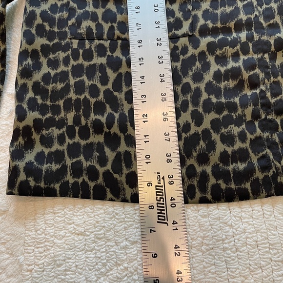 Banana Republic Short Sleeve Leopard Print Utility Sheath Dress - Picture 16 of 16